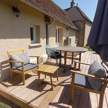 logement indépendant Tour-en-Sologne Buitenkant foto