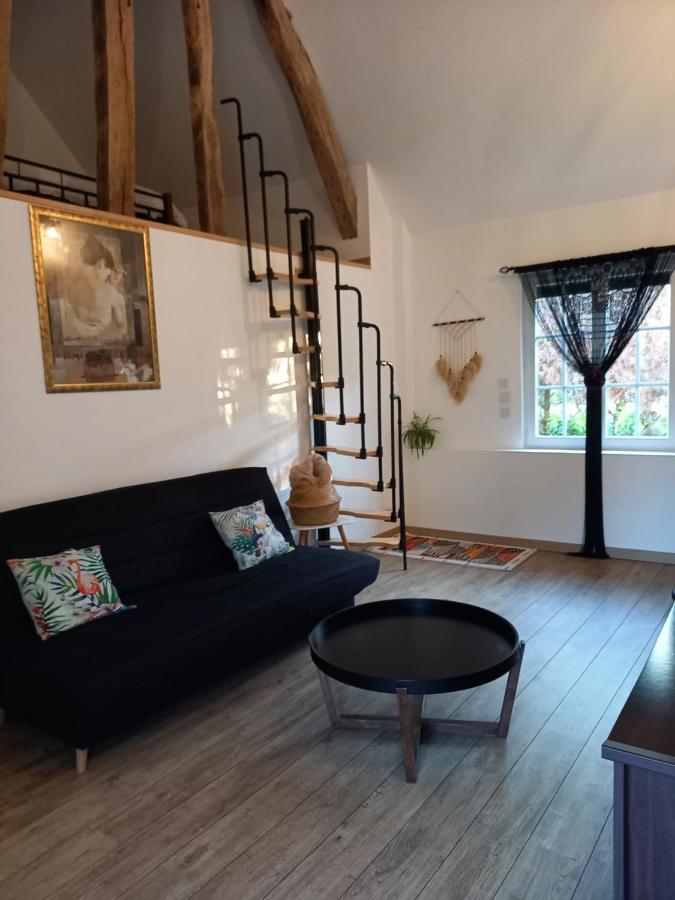 logement indépendant Tour-en-Sologne Buitenkant foto